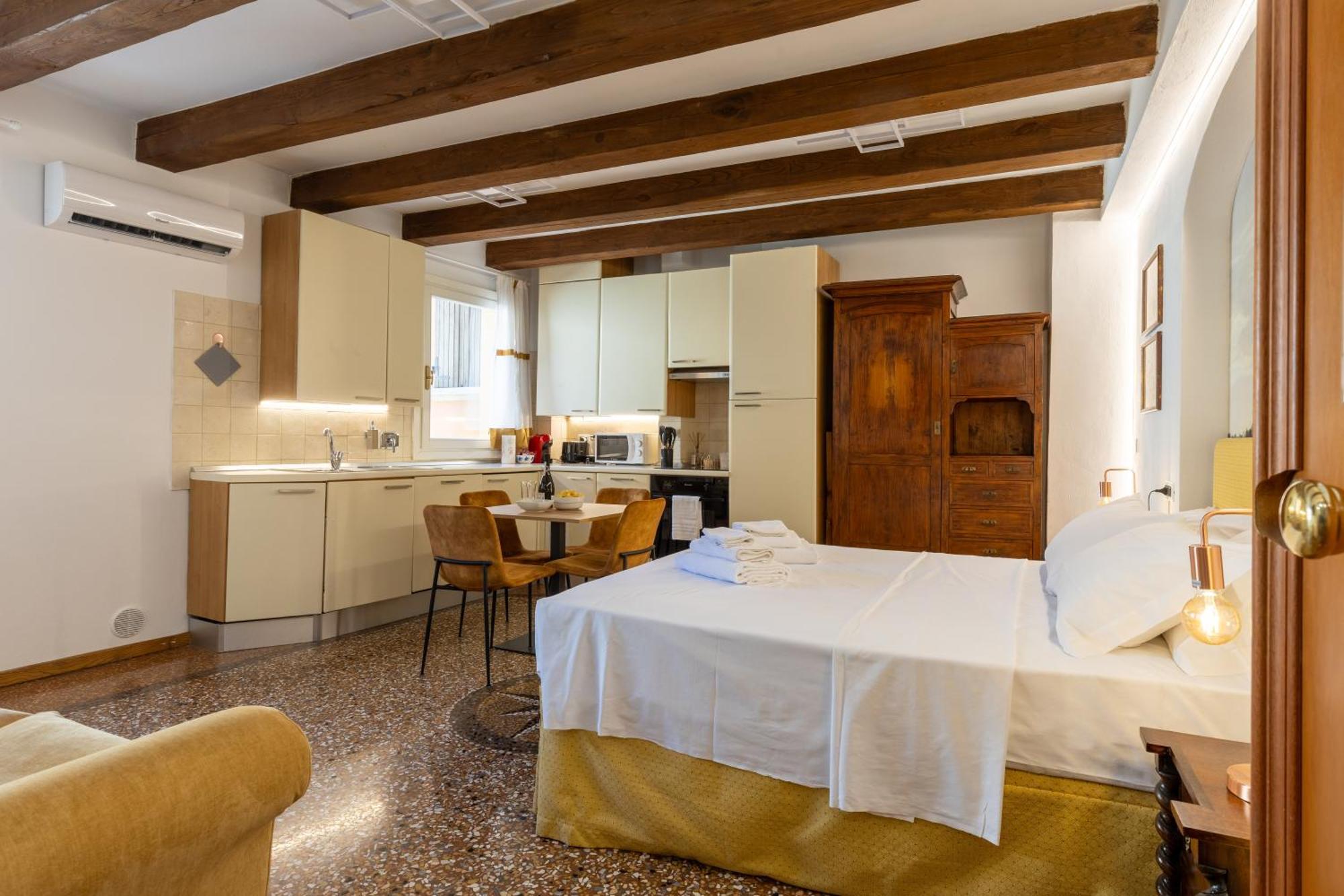 Frassinago Suites-Bolognarooms Exterior photo