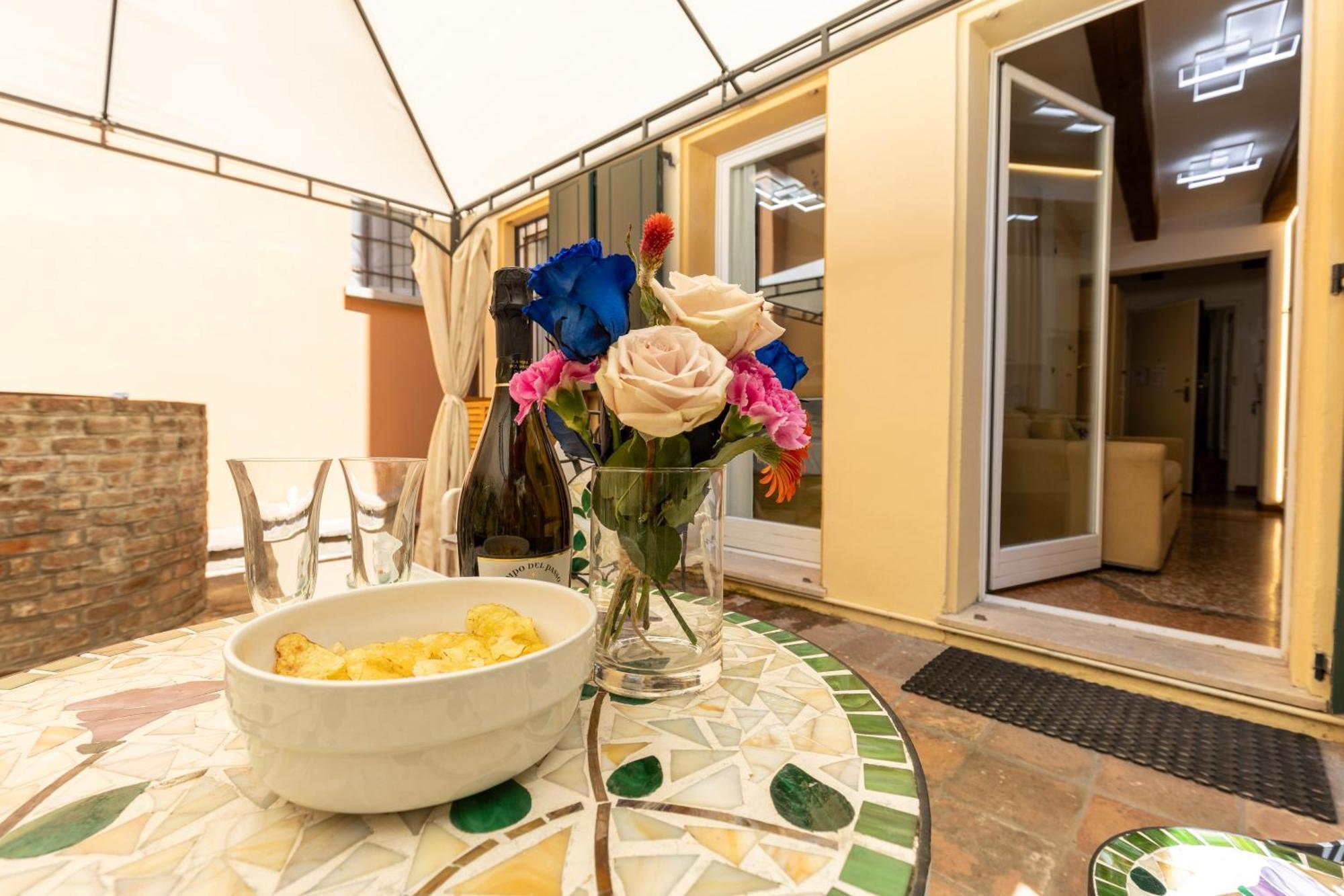 Frassinago Suites-Bolognarooms Exterior photo